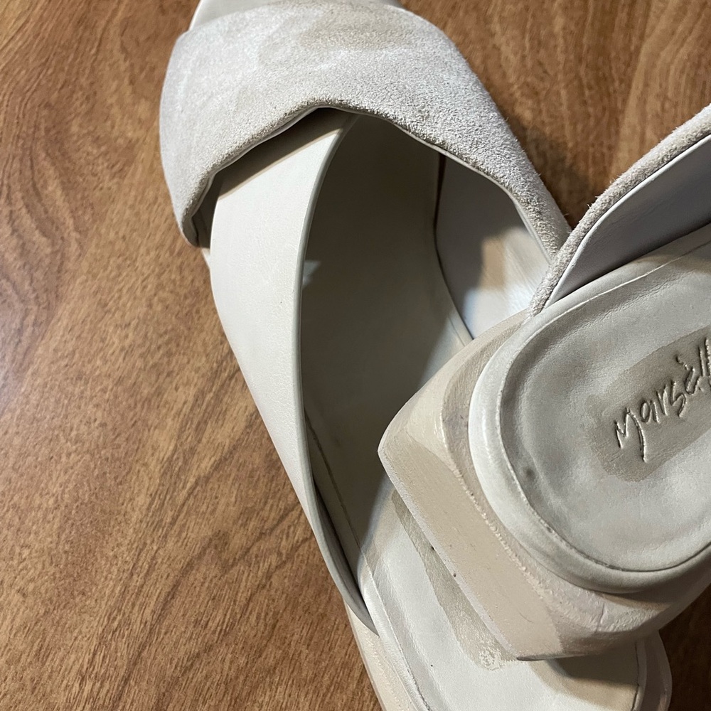 Marsell Women's Beige Clogs - Picture 4 of 10